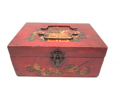 Ancien Coffre Chinois Époque Mao - Oiseaux sur cerisier Ancien Coffre Chinois Époque Mao - Oiseaux sur cerisier