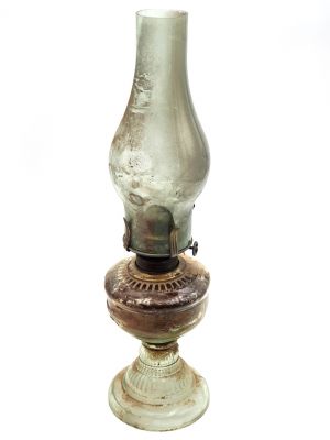 Ancienne lampe à pétrole chinoise