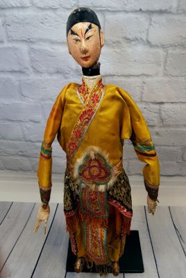 Ancienne marionnette de Théâtre chinoise - Province Fujian - Homme / Costume de soie jaune
