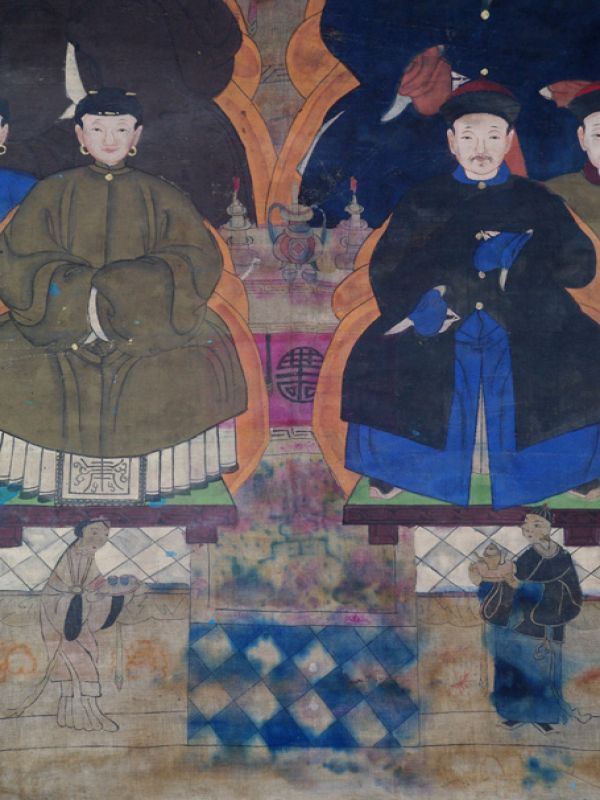 Ancienne Peinture d'ancêtres Chinois sur toile - Famille chinoise de 6 personnes 5