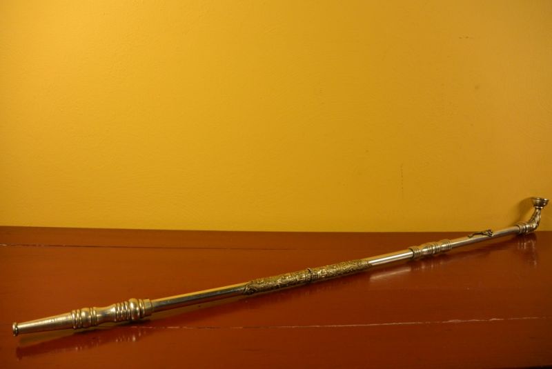 Ancienne Pipe Chinoise longue pipe en métal 1