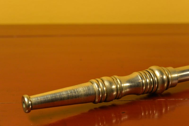 Ancienne Pipe Chinoise longue pipe en métal 4