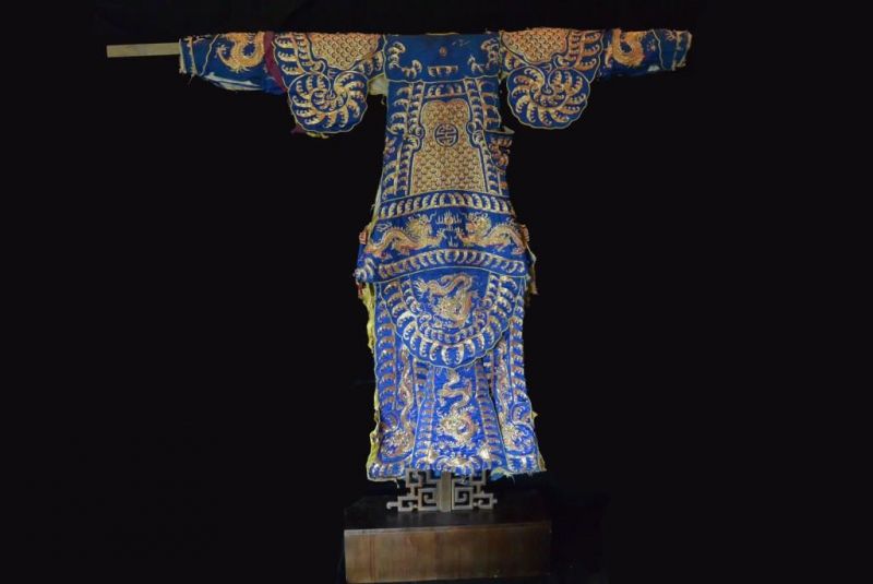 Ancient Chinese Theater Costume blue and gold 5