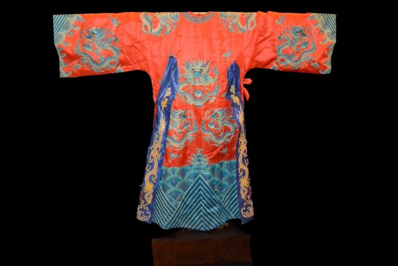 Ancient Chinese Theater Costume Red Dragon 4