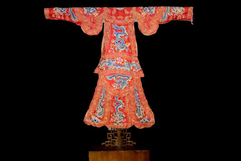 Ancient Chinese Theater Costume Rouge 3