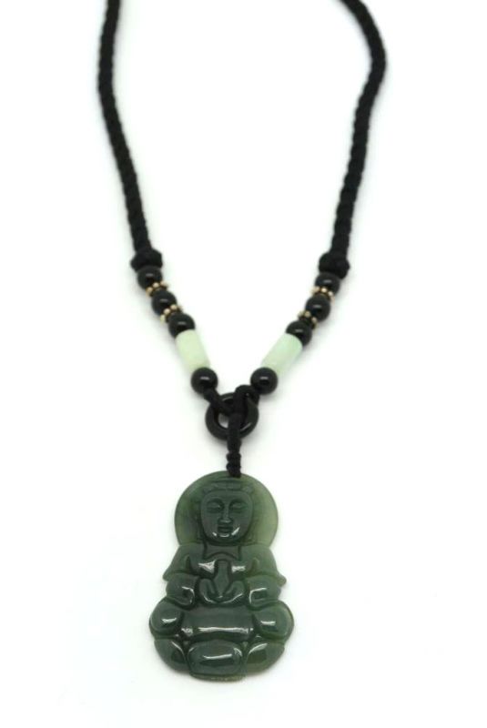 Anhänger aus Jade Buddha 4