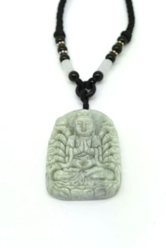 Anhänger aus Jade Buddha mit tausend Händen 4
