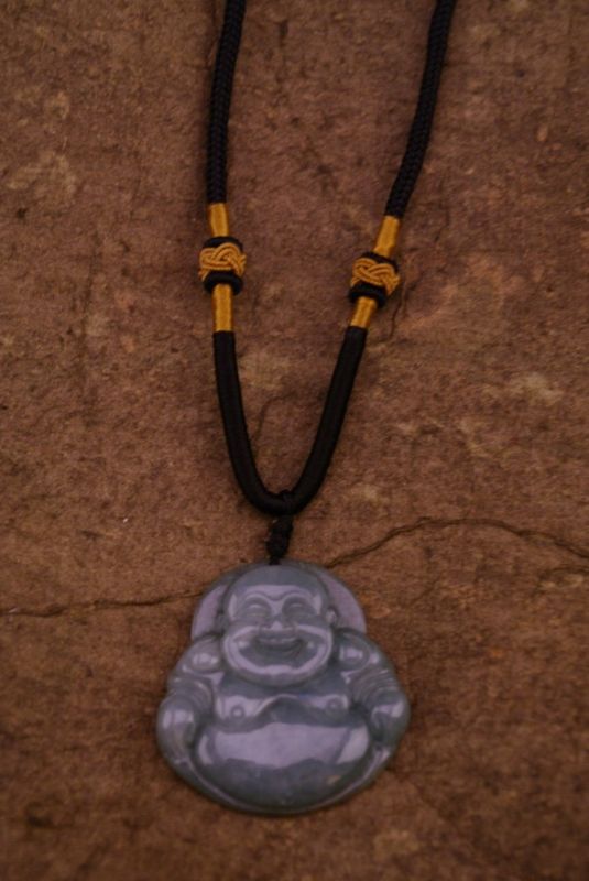 Anhänger aus Jade Gross Lachender Buddha 2