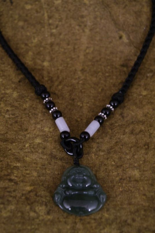 Anhänger aus Jade Grüner lachender Buddha 2