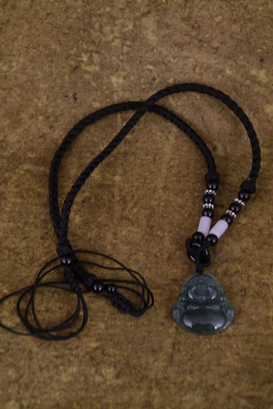 Anhänger aus Jade Grüner lachender Buddha 4