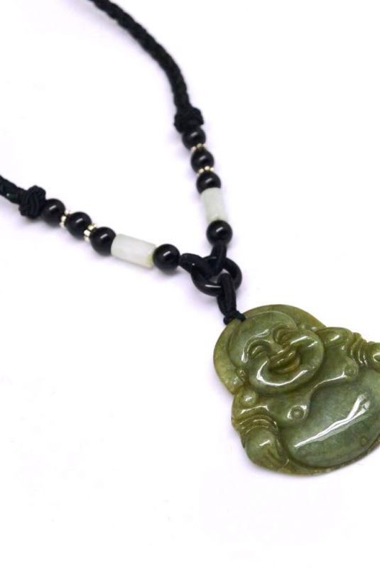 Anhänger aus Jade Lachender Buddha Dunkelgrün 2