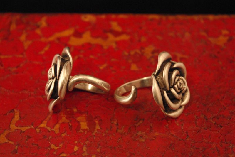 Anillo de China Minoría Miao Flor de Lotus 4