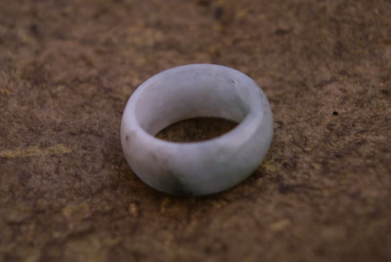 Anillo de Jade Blanco 4