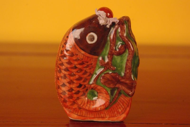 Chinese FengShui Fish snuff bottle 2