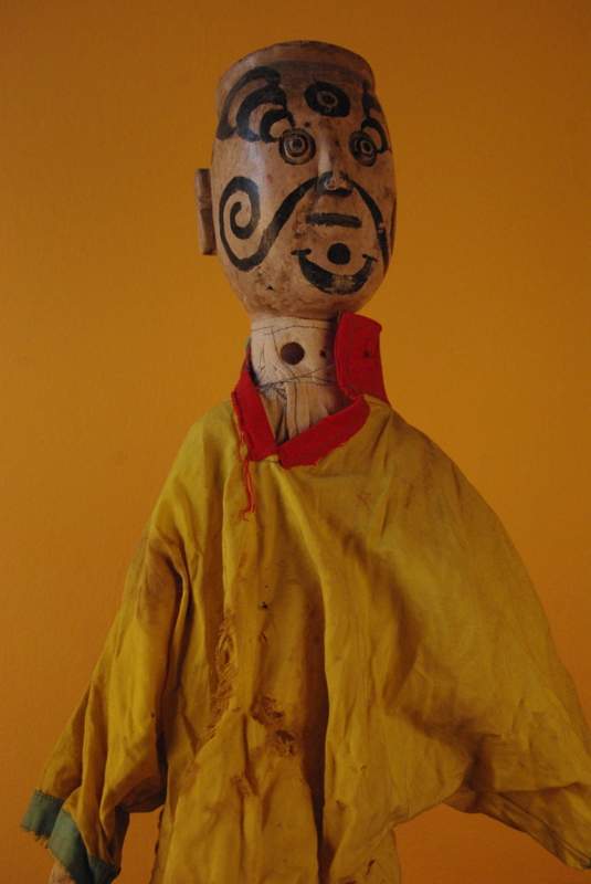 Haga clic en la imagen para ampliar Antigua Marioneta China de Madera 2