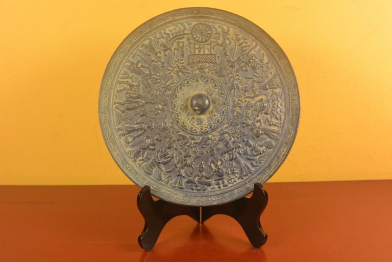 Antiguo espejo de bronce Paisajes chinos 1