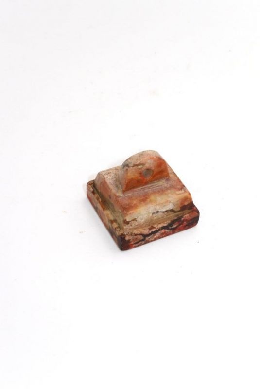 Haga clic en la imagen para ampliar Antiguo Sello Chino en Jade - Pequeño sello 2