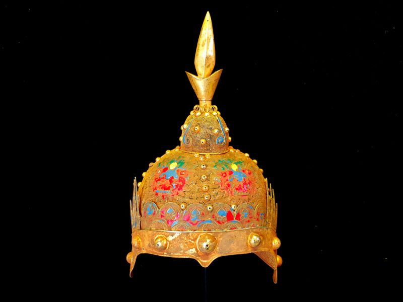 Antiguo Sombrero de teatro dorado - Emperador y Emperatriz - Casco de guerra - emperador 1