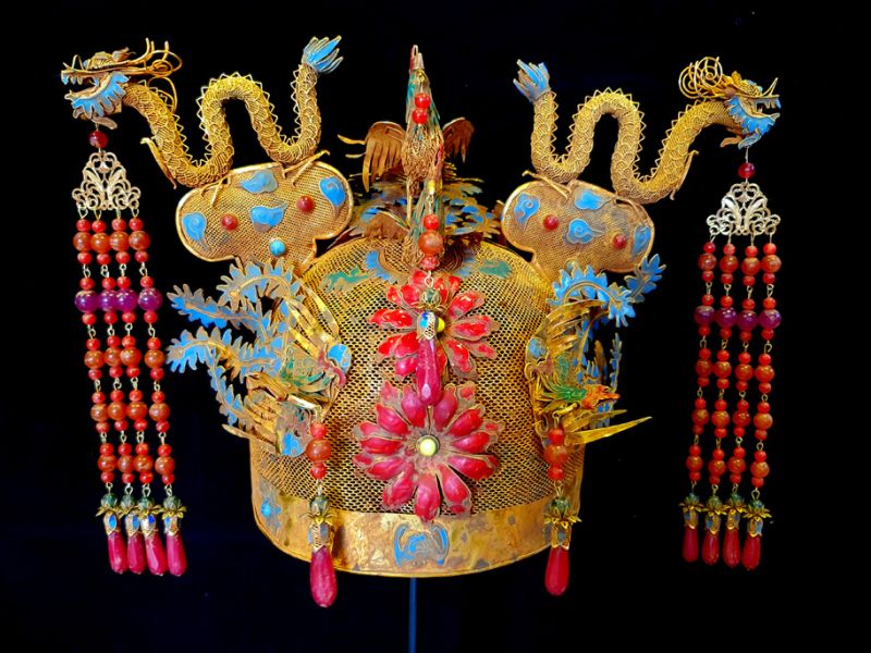 Antiguo Sombrero de teatro dorado - Emperador y Emperatriz - Doble Dragón - Corona Emperador 1
