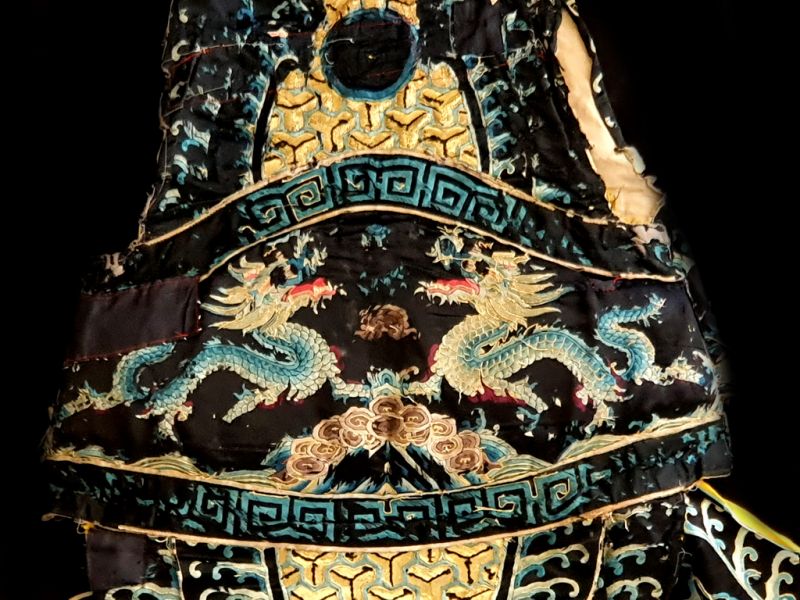 Antiguo teatro traje chino Negro - Dragones dobles 2