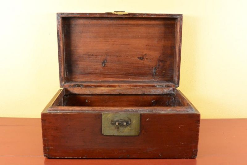 Antike Chinesische Truhe - Braun / Rot 2 5