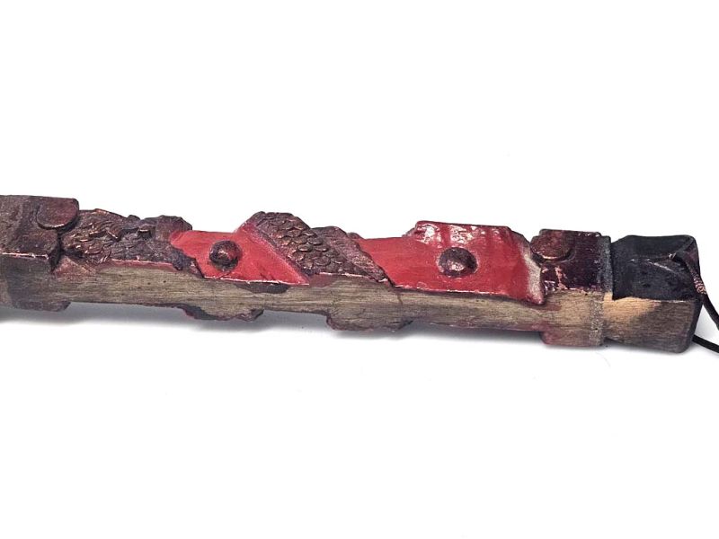 Antique Carved Brush of Cloud and Dragon Motifs – Qing Dynasty Artistic Splendor 5