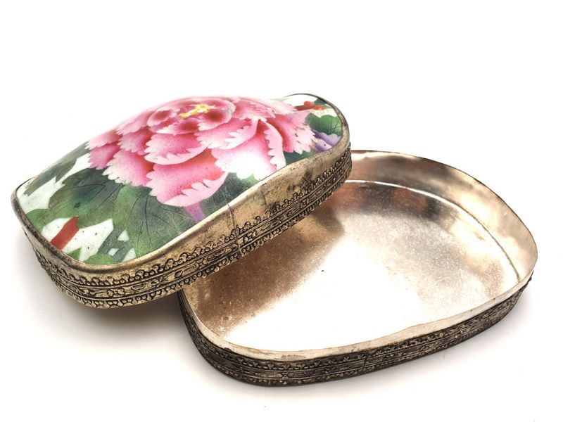 Asian Box Metal and Porcelain Peony 4