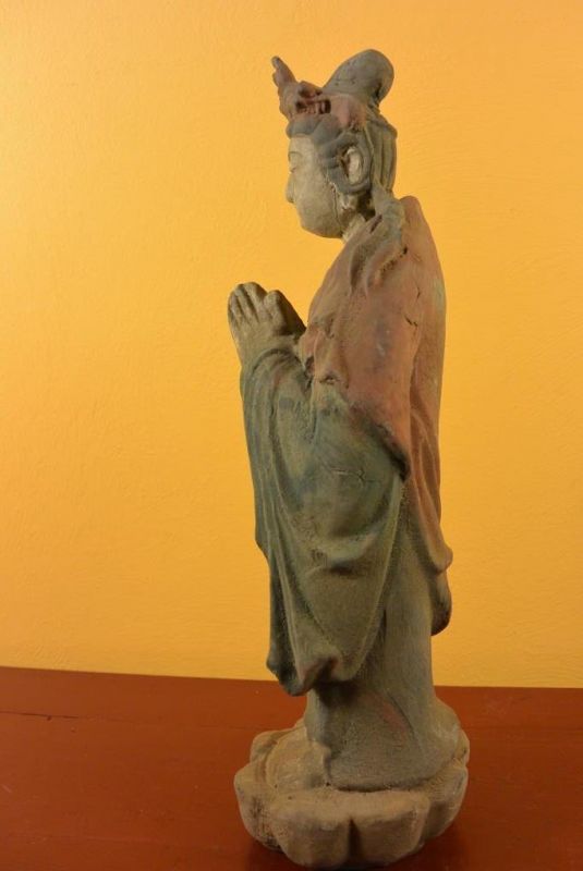 Asian wooden statue - Goddess Guanyin standing 4
