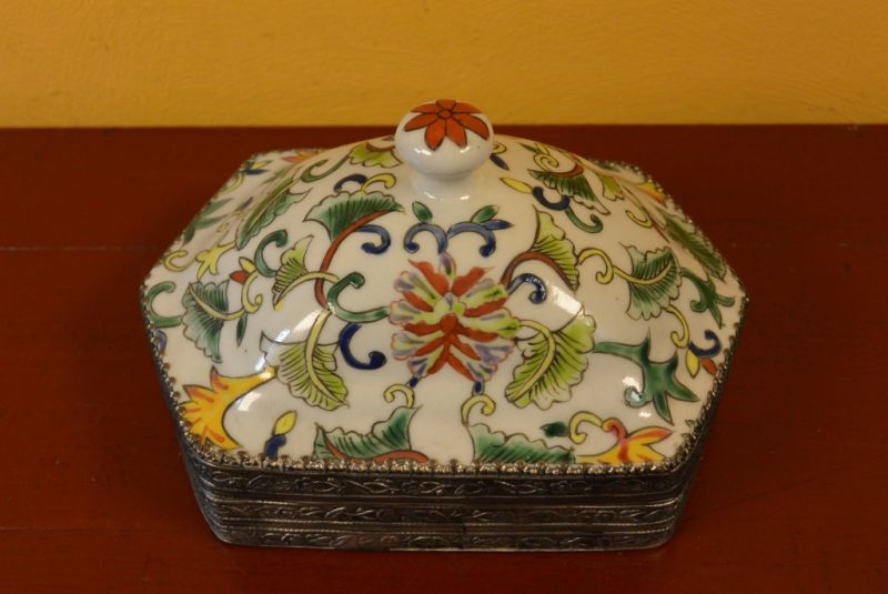 Asiatische Box Metall und Porzellan Große Box 3