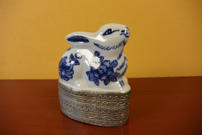Asiatische Box Metall und Porzellan Kaninchen 1 3