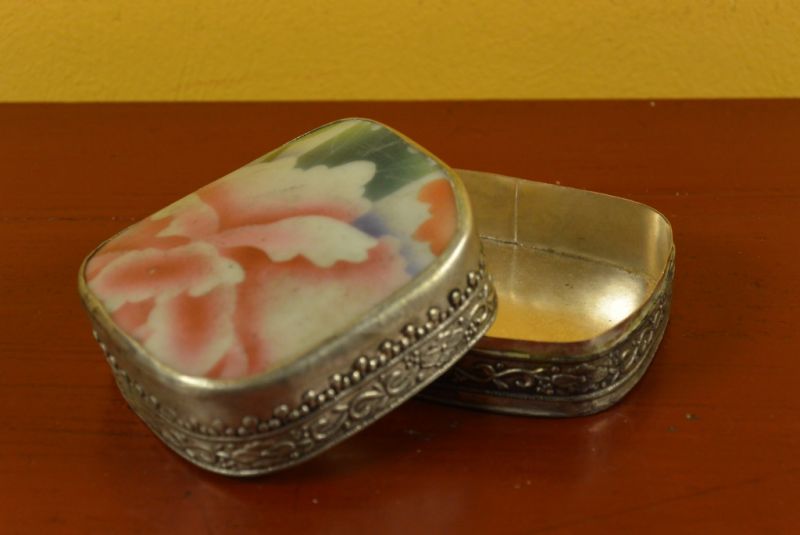 Asiatische Box Metall und Porzellan Pfingstrose 4