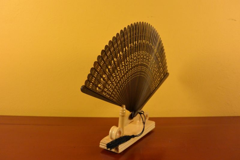 Asiatische Fächer Sandelholz Braun 4