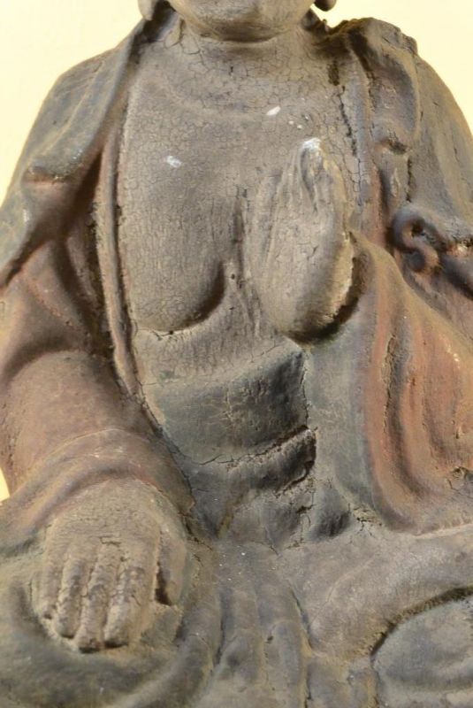 Asiatische Holzstatue Buddha in Meditationshaltung 3
