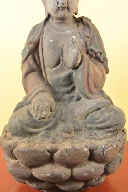 Asiatische Holzstatue Buddha in Meditationshaltung 4