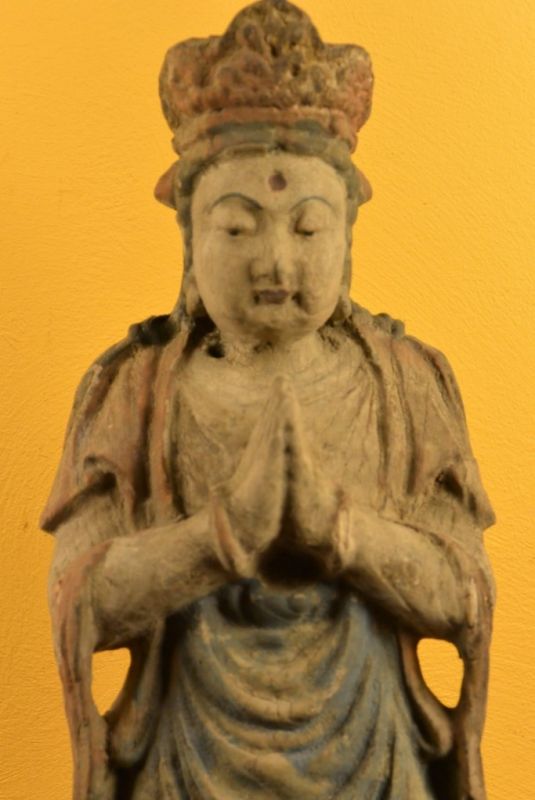 Asiatische Holzstatue Große stehende Göttin 2