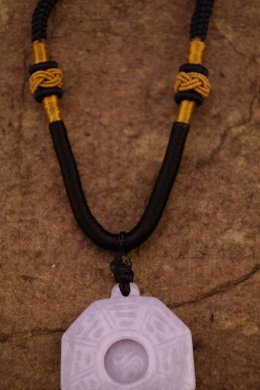 Bagua Pendant in Jade Feng Shui 4