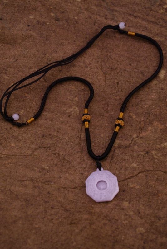 Bagua Pendant in Jade Feng Shui 5