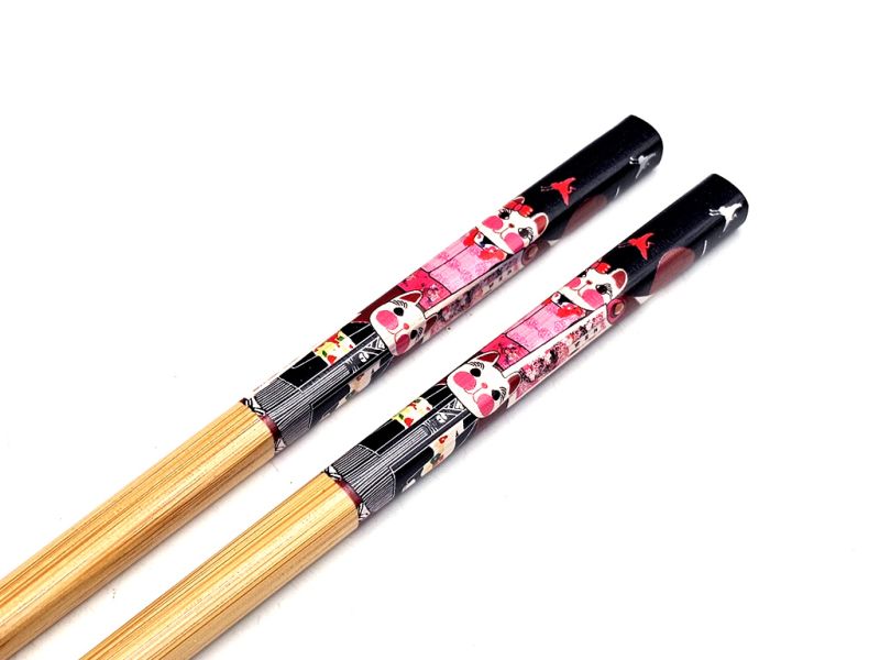 Cliquez sur la vignette pour agrandir et survolez la photo pour zoomer Baguettes Japonaises en Bambou Maneki-neko - Paire Décorée Traditionnelle - 23 cm 2