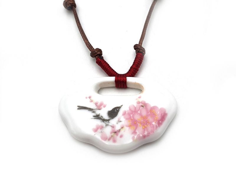 Bijoux Céramique - Collection fleurs de Chine - Collier - Oiseau sur un cerisier