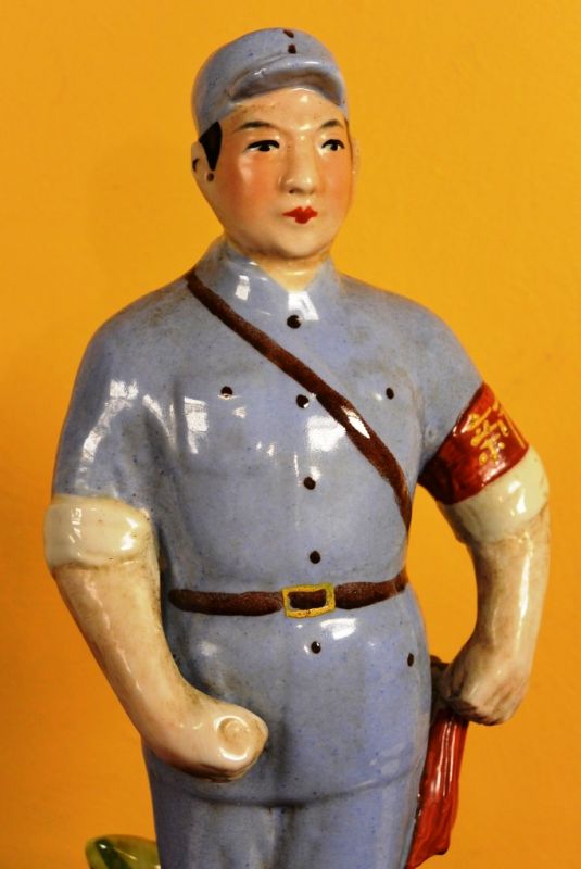 Biscuit de porcelana China Estatua 2