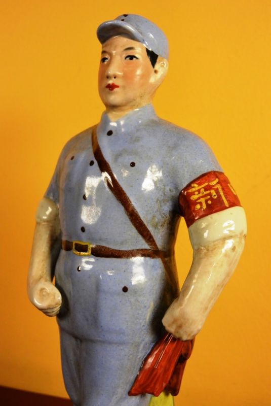 Biscuit de porcelana China Estatua 5