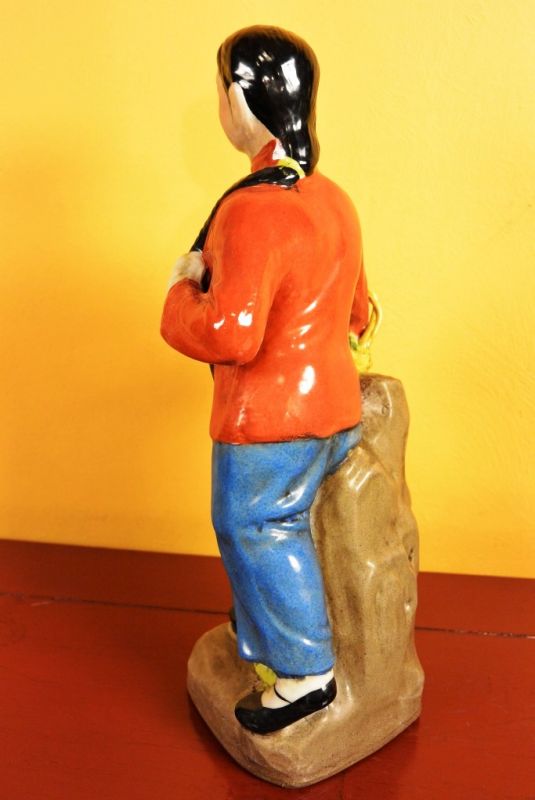Biskuitporzellan Junges Mädchen 5