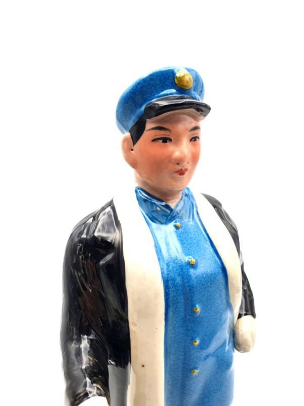 Bisque Porcelain statue - Chinese Cultural Revolution - Minor 2