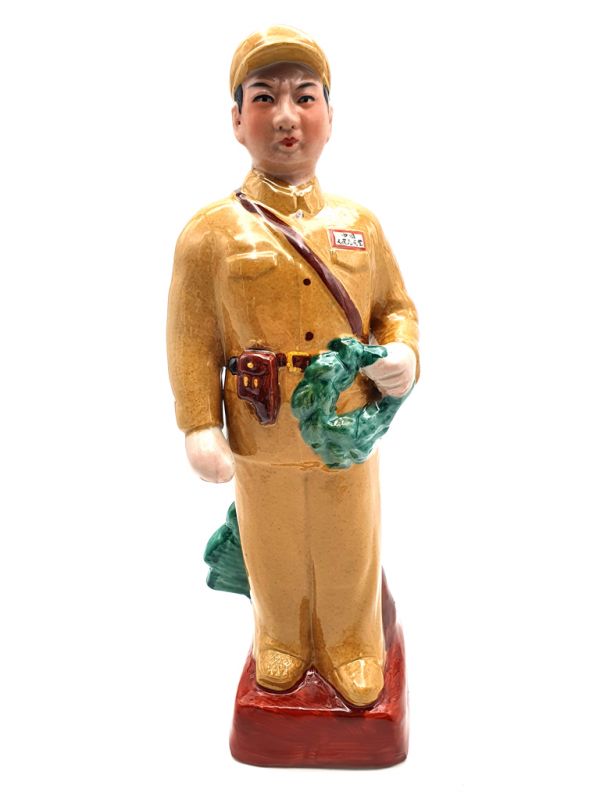 Bisque Porcelain statue - Chinese Cultural Revolution - The general 1