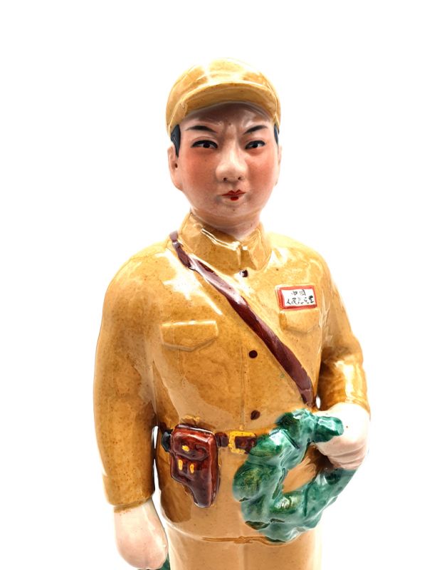Bisque Porcelain statue - Chinese Cultural Revolution - The general 2