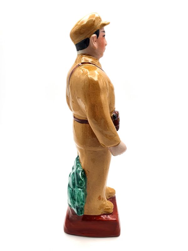 Bisque Porcelain statue - Chinese Cultural Revolution - The general 4