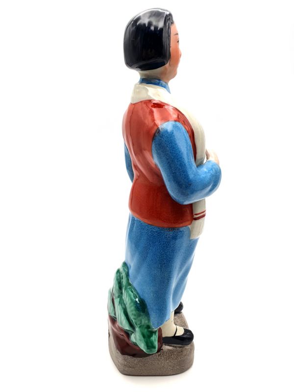 Bisque Porcelain statue - Chinese Cultural Revolution - The teacher 4