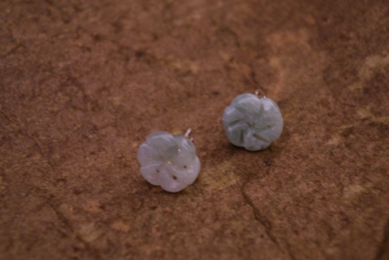 Blumen Ohrringe im Grün Jade 4