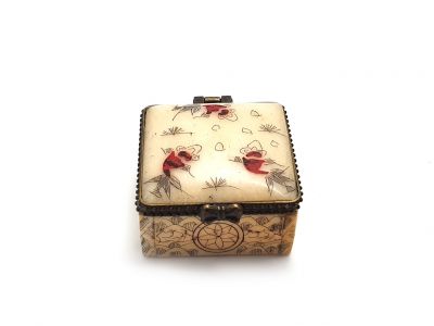 Boite en OS Poissons rouges
