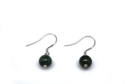 Boucles D'oreilles Jade Perle ronde verte 0.75cm Boucles D'oreilles Jade Perle ronde verte 0.75cm